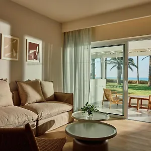 nissi-beach.hotelsatayianapa.com/