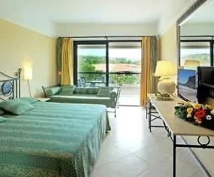 **** Hotell Fiesta Athenee Palace Italien