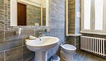 Dulcis In Fundo B&B Rome 2*,